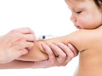 Vaccinazioni, la Toscana va avanti in base all'accordo siglato tra Asl, Ufficio scolastico e Anci