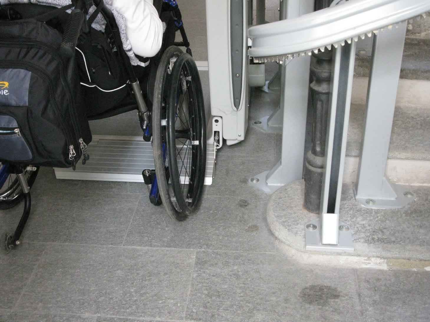 No barriere architettoniche nelle case. Saccardi: