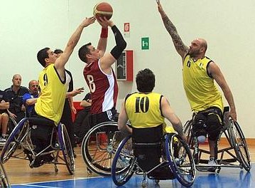 Sport paralimpico, alle 13.30 Saccardi incontra gli atleti del GS Unità Spinale Onlus