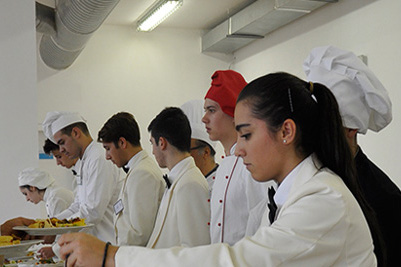 Alternanza scuola lavoro: pubblicato l'avviso per avvicinare la scuola al mondo del lavoro