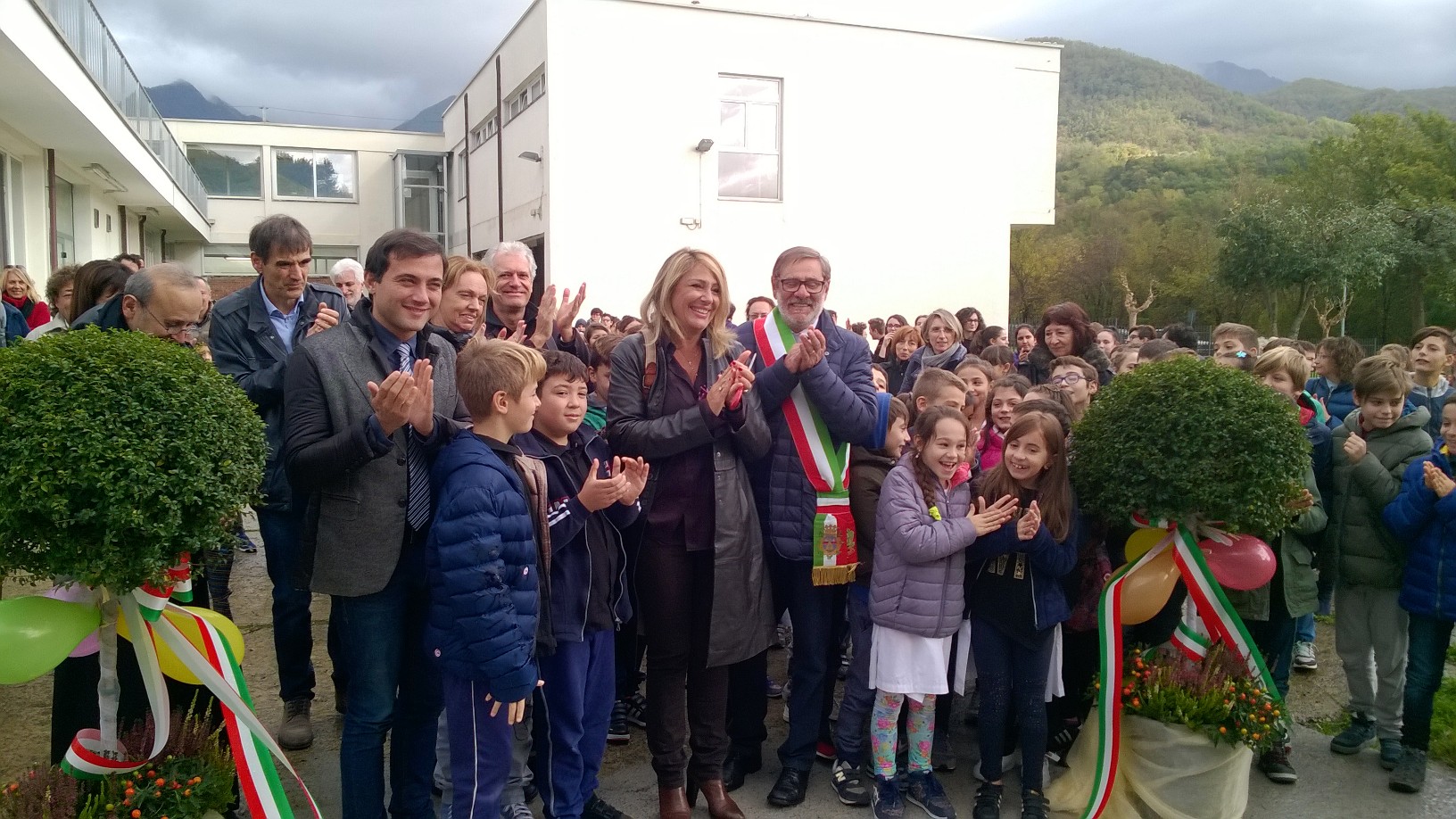 Inaugurata da Grieco palestra antisismica a Bagnone, visita anche a liceo di Villafranca
