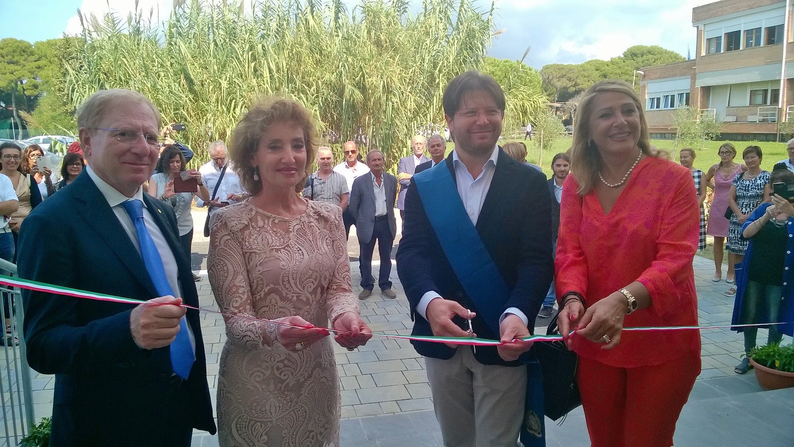 Istituto 'Enrico Mattei' di Rosignano Solvay. Inaugurato oggi con l'assessore Grieco