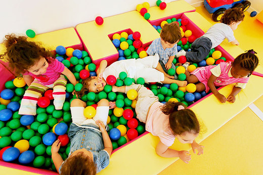 Scuola dell'infanzia paritarie, la Toscana conferma buoni scuola e contributi