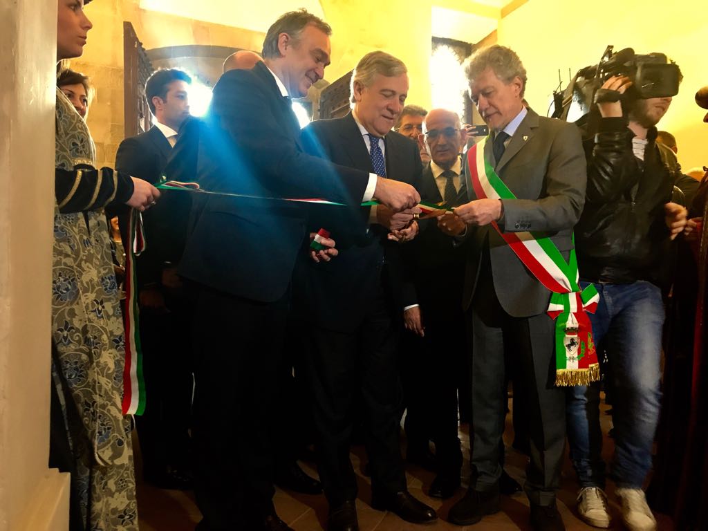 Casa dei tesori Arezzo, Rossi: