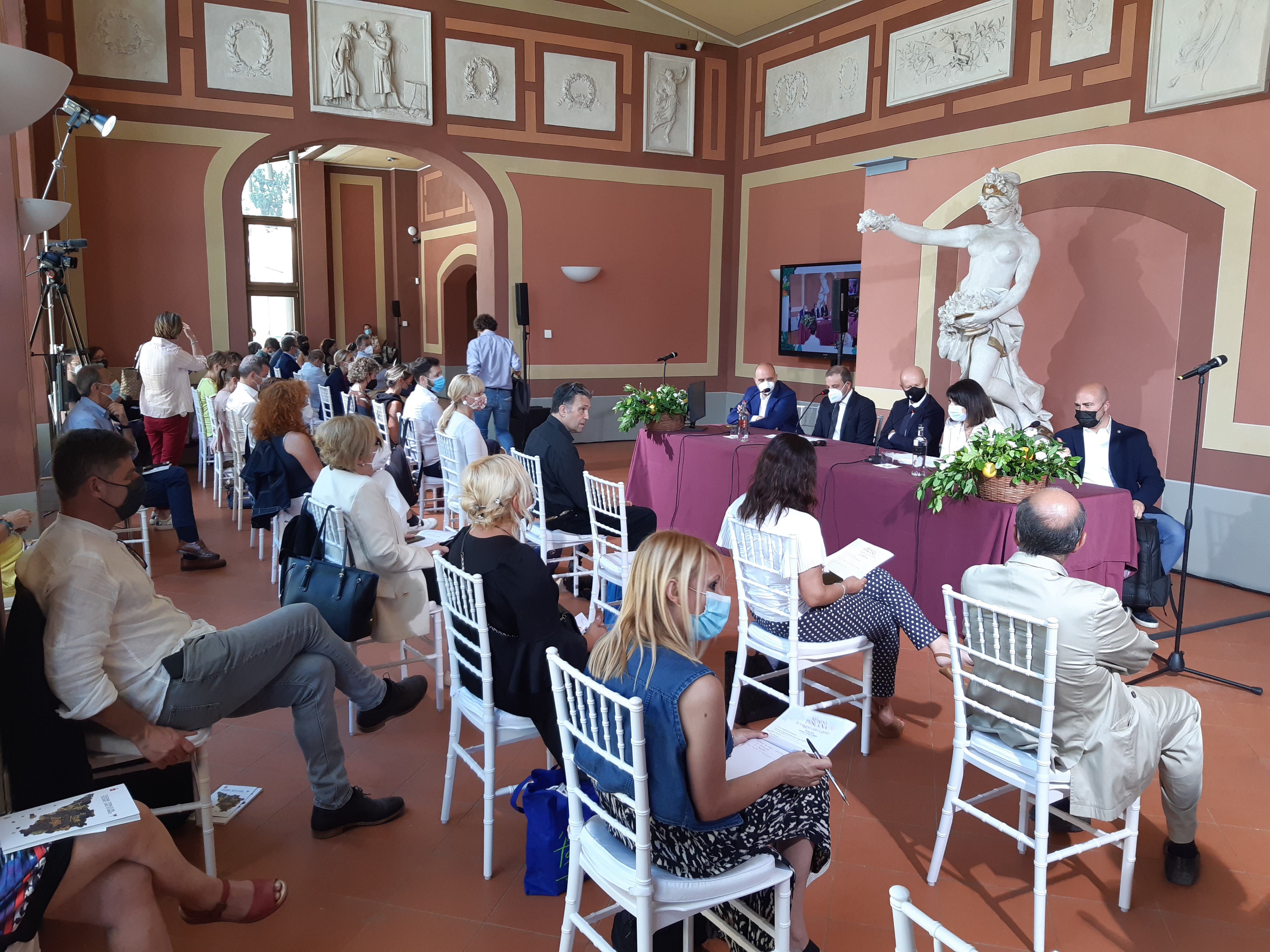 Vetrina Toscana si rinnova e in autunno campagna ad hoc sul turismo enogastronomico