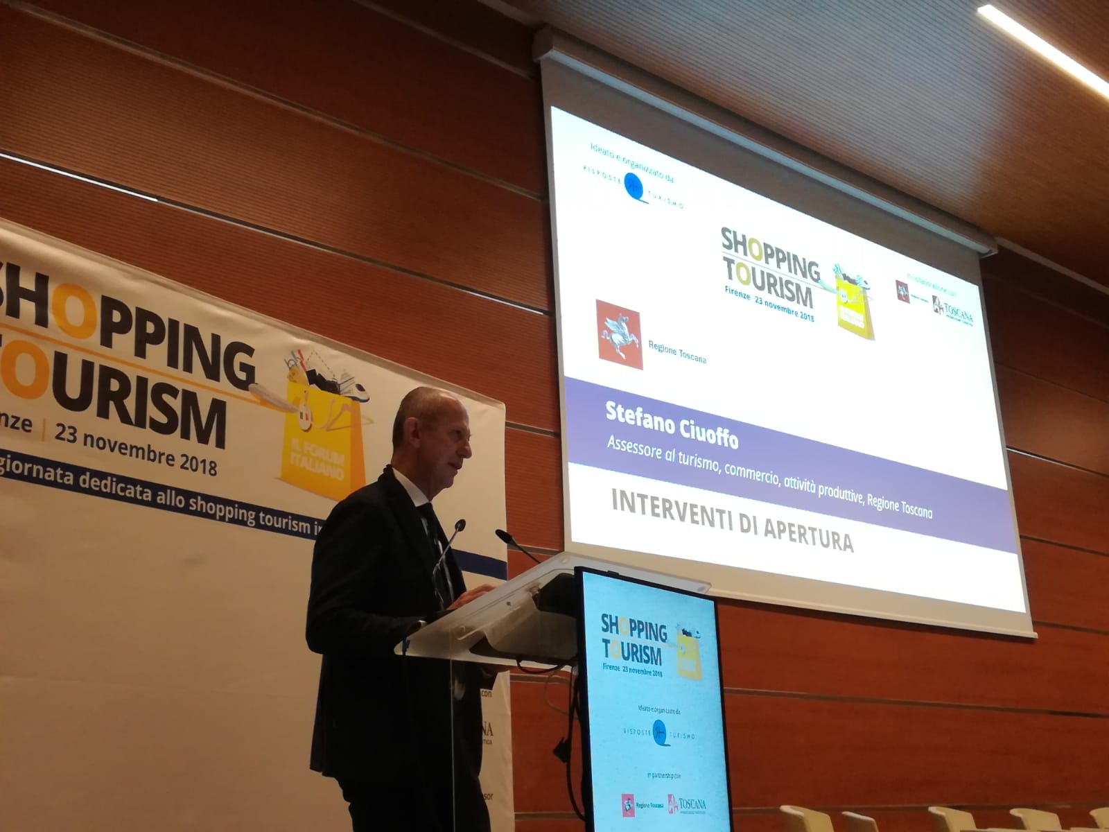 Turismo, Toscana sempre più meta di turisti in cerca di shopping