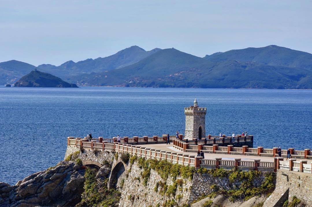 Giani e Ferrari presentano ‘Oltre’, mostra evento a Piombino