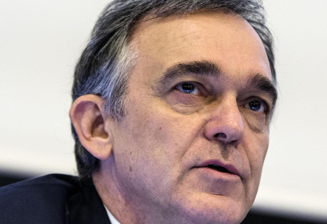 Rogo Vaiano, Rossi:
