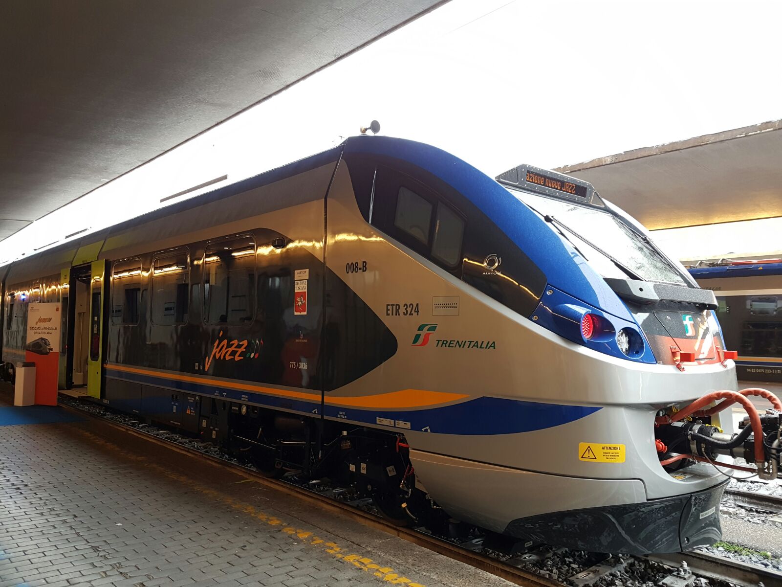 Linea ferroviaria Stia-Arezzo-Sinalunga, Ceccarelli: