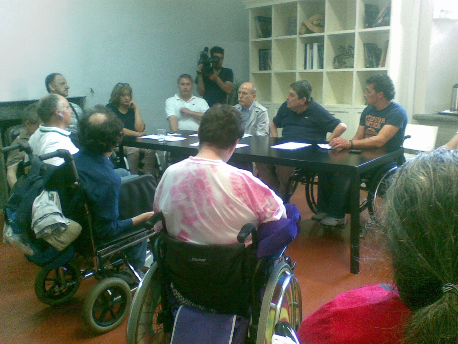 Rossi ai disabili: 'Non tradiremo il progetto Vita Indipendente'. Trovato l'accordo, fine dell'occupazione