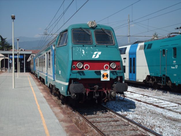 Treni regionali, da domani al 3  maggio fermata straordinaria del 2312 a Ponticino