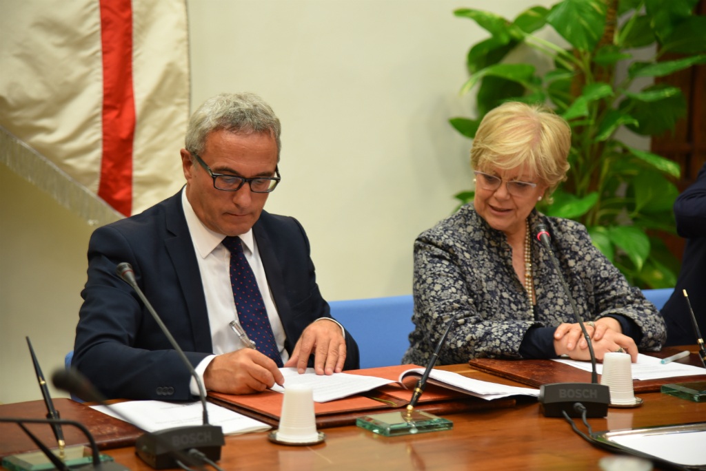 Province, alla Regione adesso anche gli archivi. Firmato protocollo