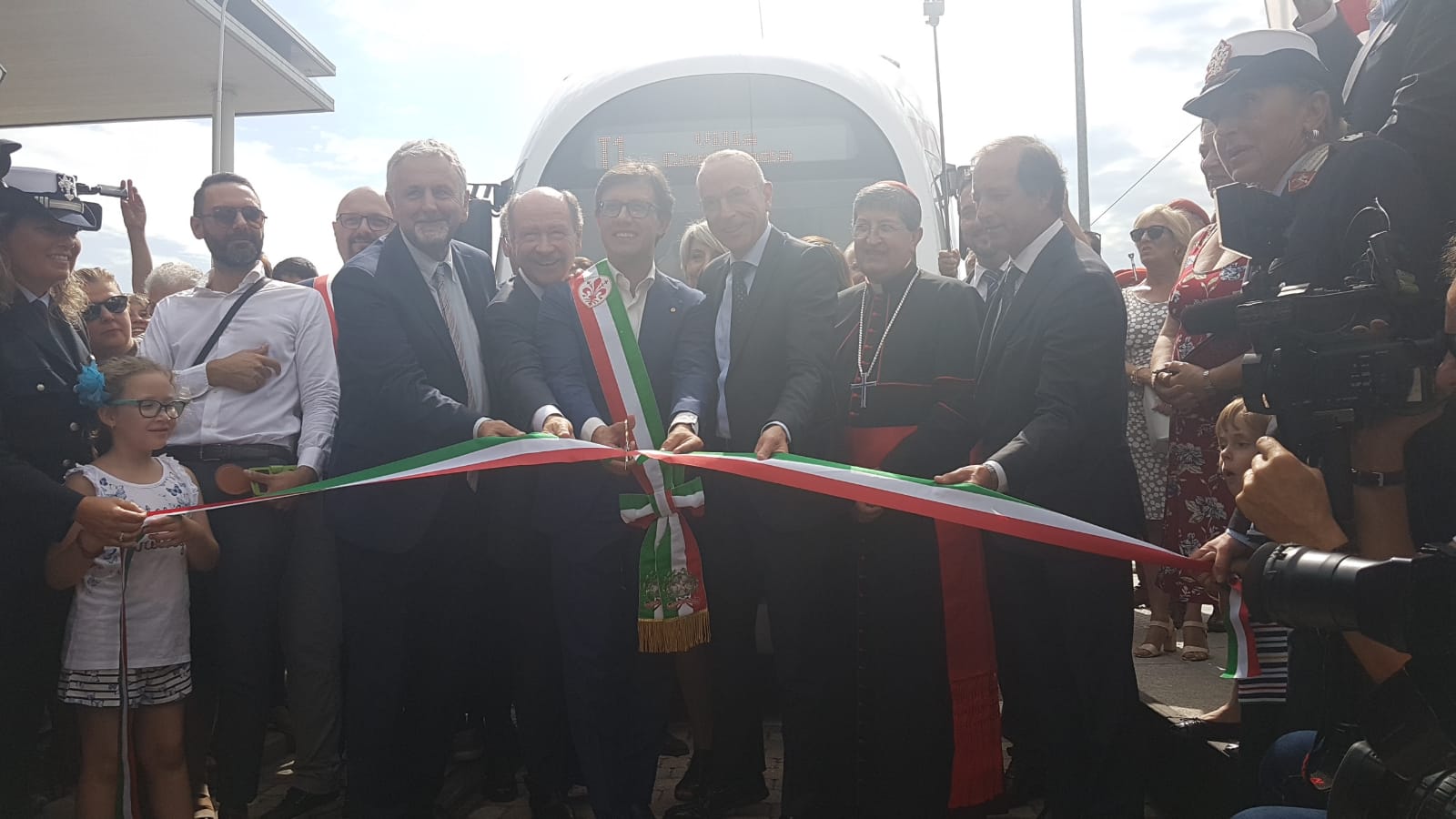Tramvia, la linea 3 entra in servizio. Ceccarelli al taglio del nastro