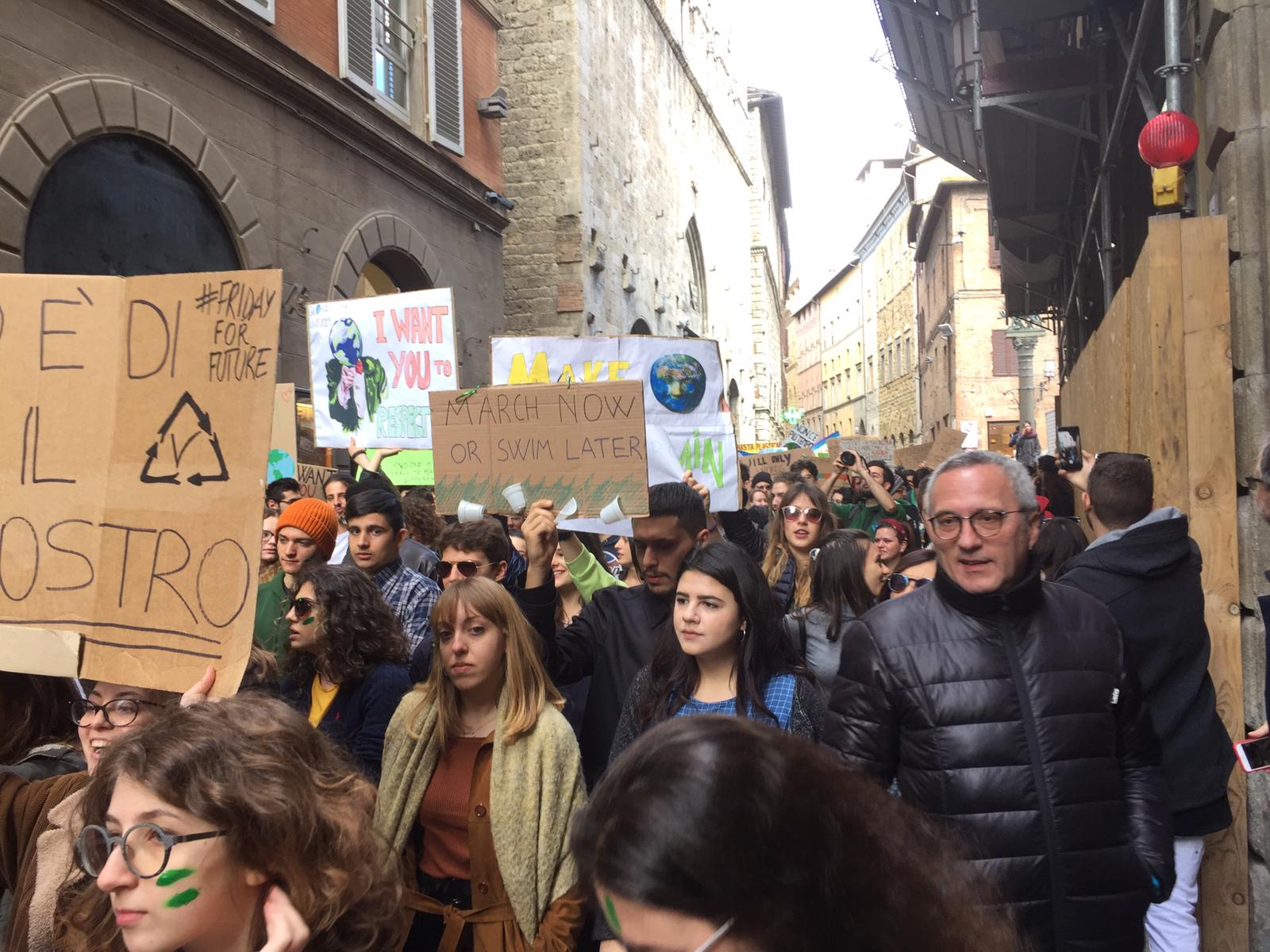 #FridaysForFuture, Bugli:
