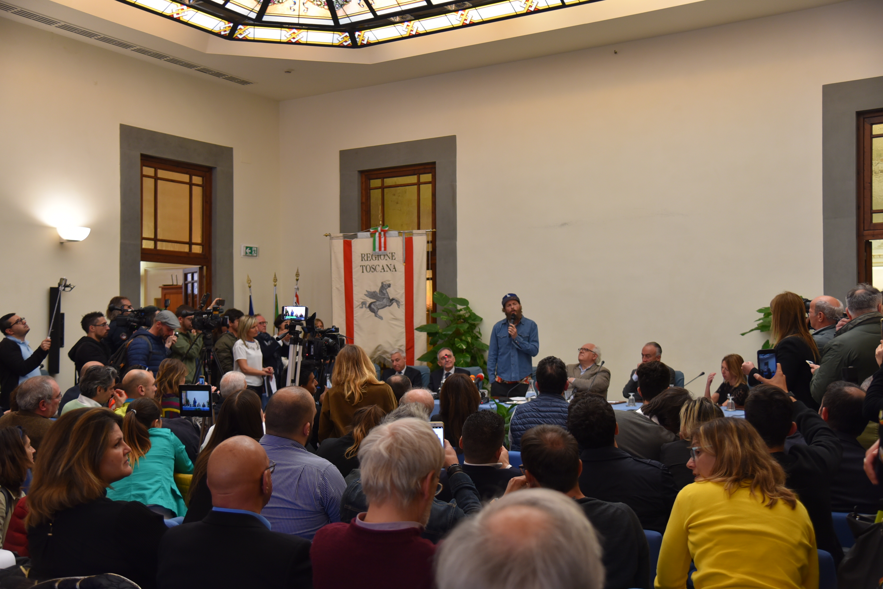 Jova Beach, treni e traghetti speciali per i concerti del 30 luglio e 31 agosto