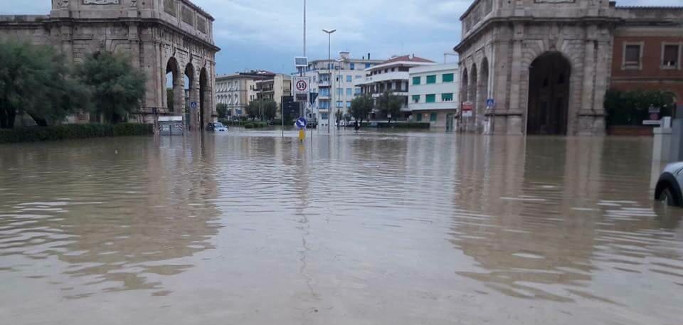 Alluvione Livorno, attivati e in corso più di 50 interventi sui corsi d'acqua