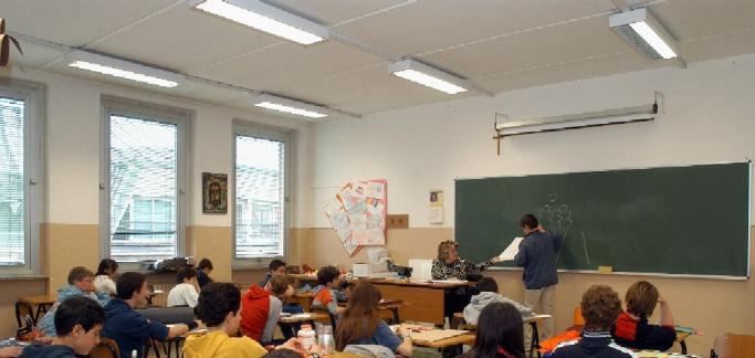Scuola, le Regioni sollecitano incontro con ministro sugli organici degli insegnanti