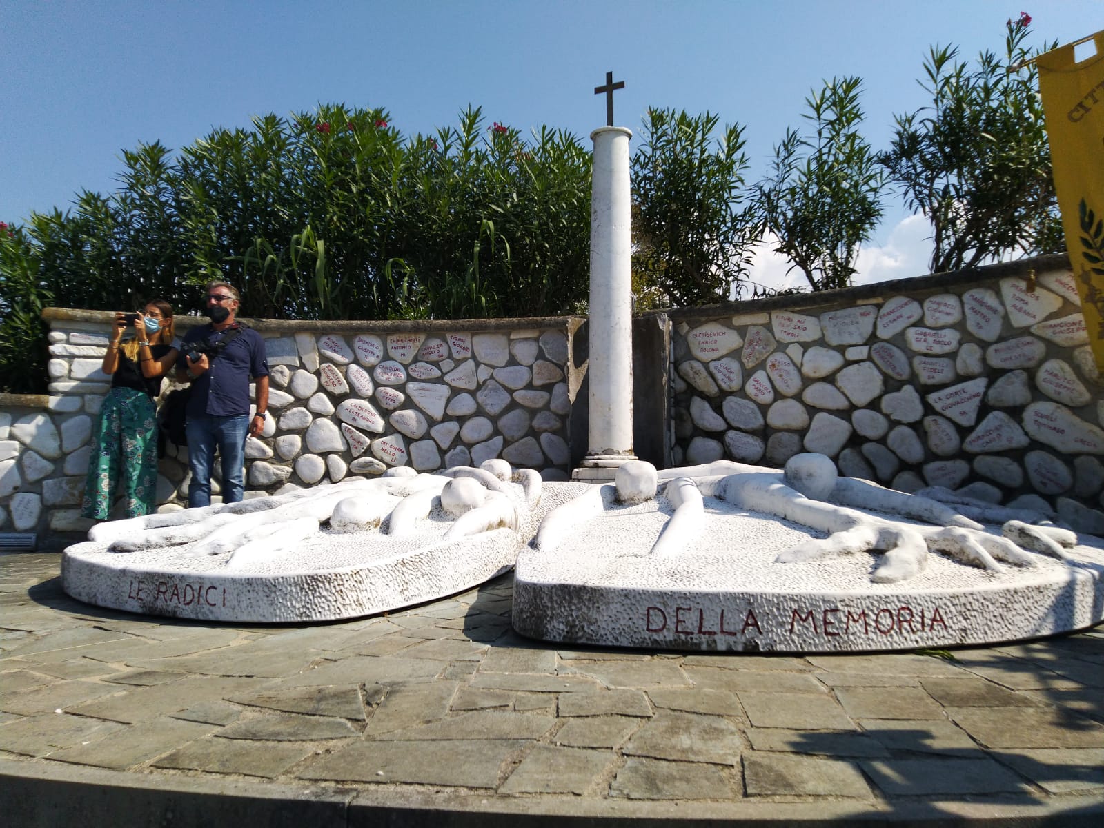 Il presidente commemora vittime stragi di Bergiola e foce Frigido. Presto museo a Bergiola