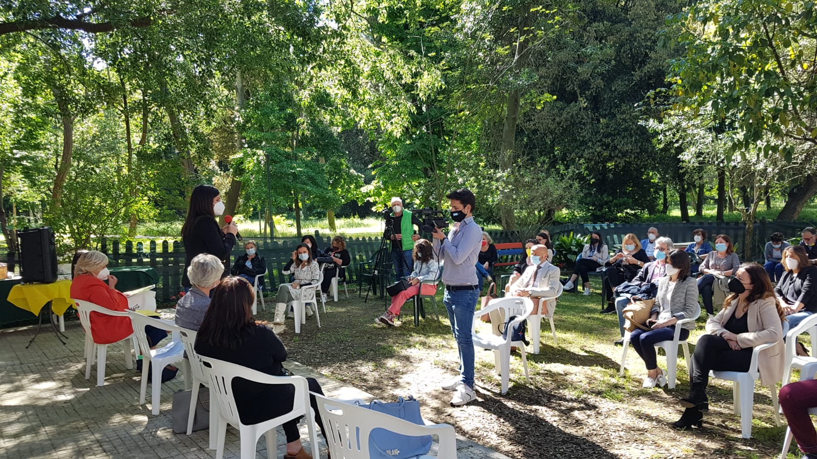 Violenza sulle donne, Nardini alla nuova casa di accoglienza della Versilia