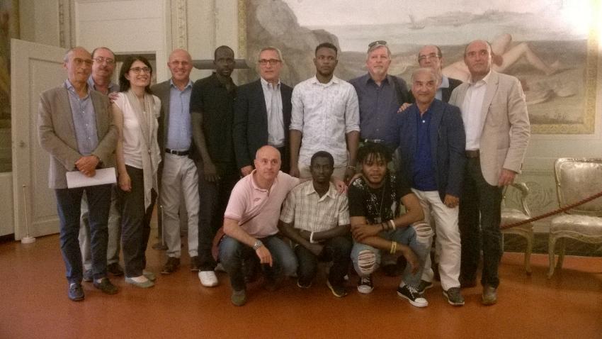 Migranti bonificatori, al via l'edizione 2017 estesa a tutto l'Arno e qualche affluente
