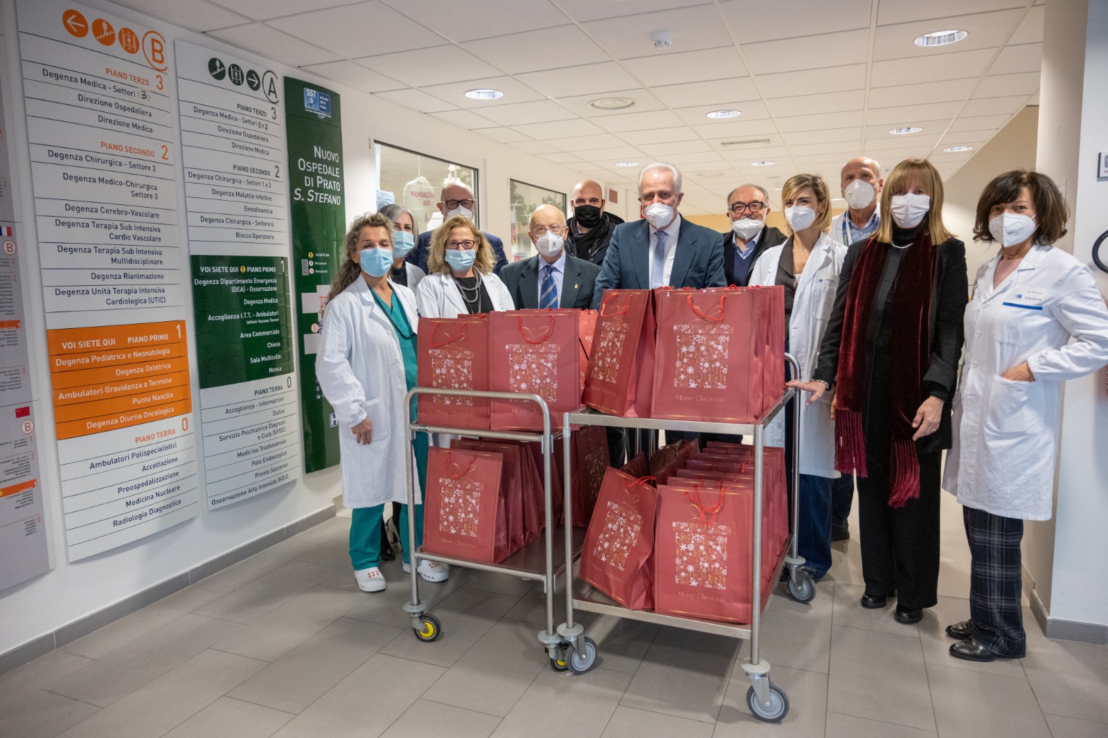 Regali ai bambini dell’ospedale di Prato, Giani invitato alla cerimonia