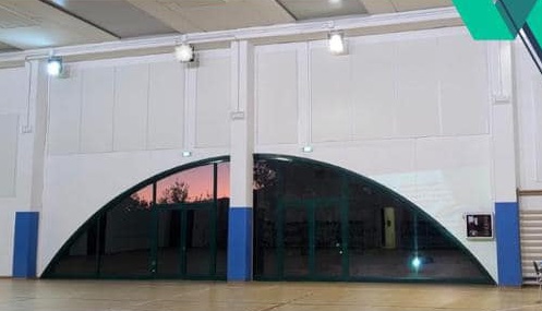 A Chiusdino rimessa a nuovo la palestra comunale. Giani all’inaugurazione