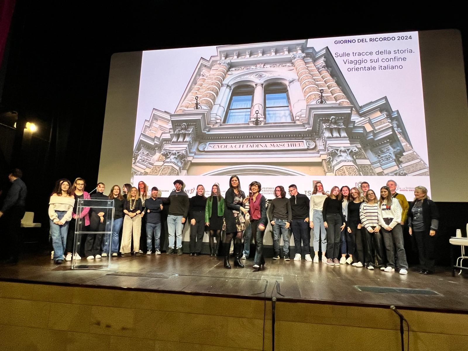 Giorno del ricordo, sul palco studenti italiani e croati spiegano insieme le foibe